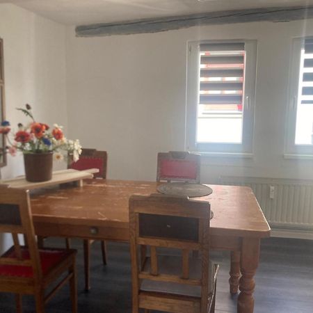 Charmante Ferienwohnung Im Gaesschen Rudolstadt Exteriör bild